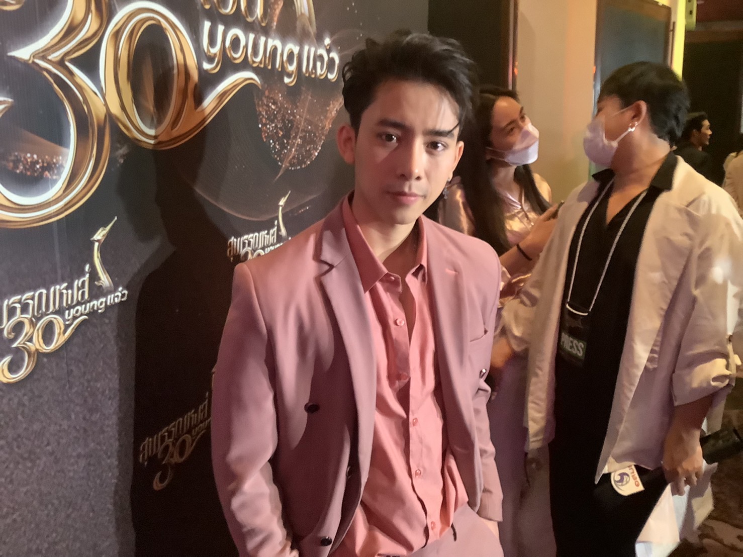 เบิ้ล ปทุมราช โพสต์ขอโทษ หลังสื่อสารผิดพลาด จนเสียหายถึงอัยการสูงสุด เบิ้ล ปทุมราช โพสต์ขอโทษ หลังสื่อสารผิดพลาด จนเสียหายถึงอัยการสูงสุด
