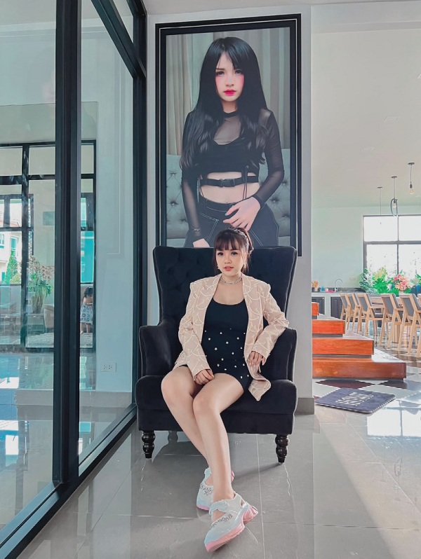  “เปา กิ่งกาญจน์” ยกมือไหว้ขอโทษ “เจนนี่ รัชนก” เคยทำตัวไม่น่ารัก (มีคลิป)  