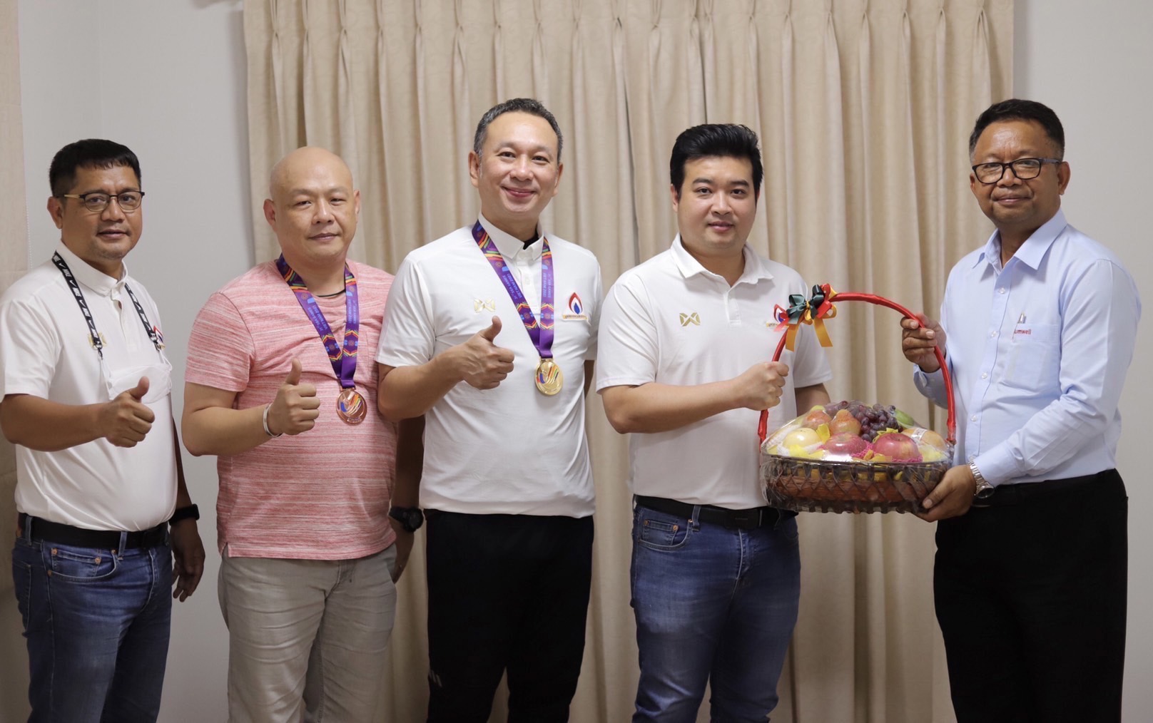 'ต๋อง ศิษย์ฉ่อย' รับตำแหน่งแบรนด์แอมบาสเดอร์คนแรกมูลนิธิพัฒนาการกีฬา 'ต๋อง ศิษย์ฉ่อย' รับตำแหน่งแบรนด์แอมบาสเดอร์คนแรกมูลนิธิพัฒนาการกีฬา