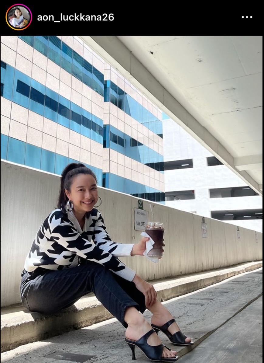 อ้อน ลัคนา เผยประสบการณ์แพ้ท้อง หลังตั้งครรภ์ได้ 5 เดือนแล้ว อ้อน ลัคนา เผยประสบการณ์แพ้ท้อง หลังตั้งครรภ์ได้ 5 เดือนแล้ว