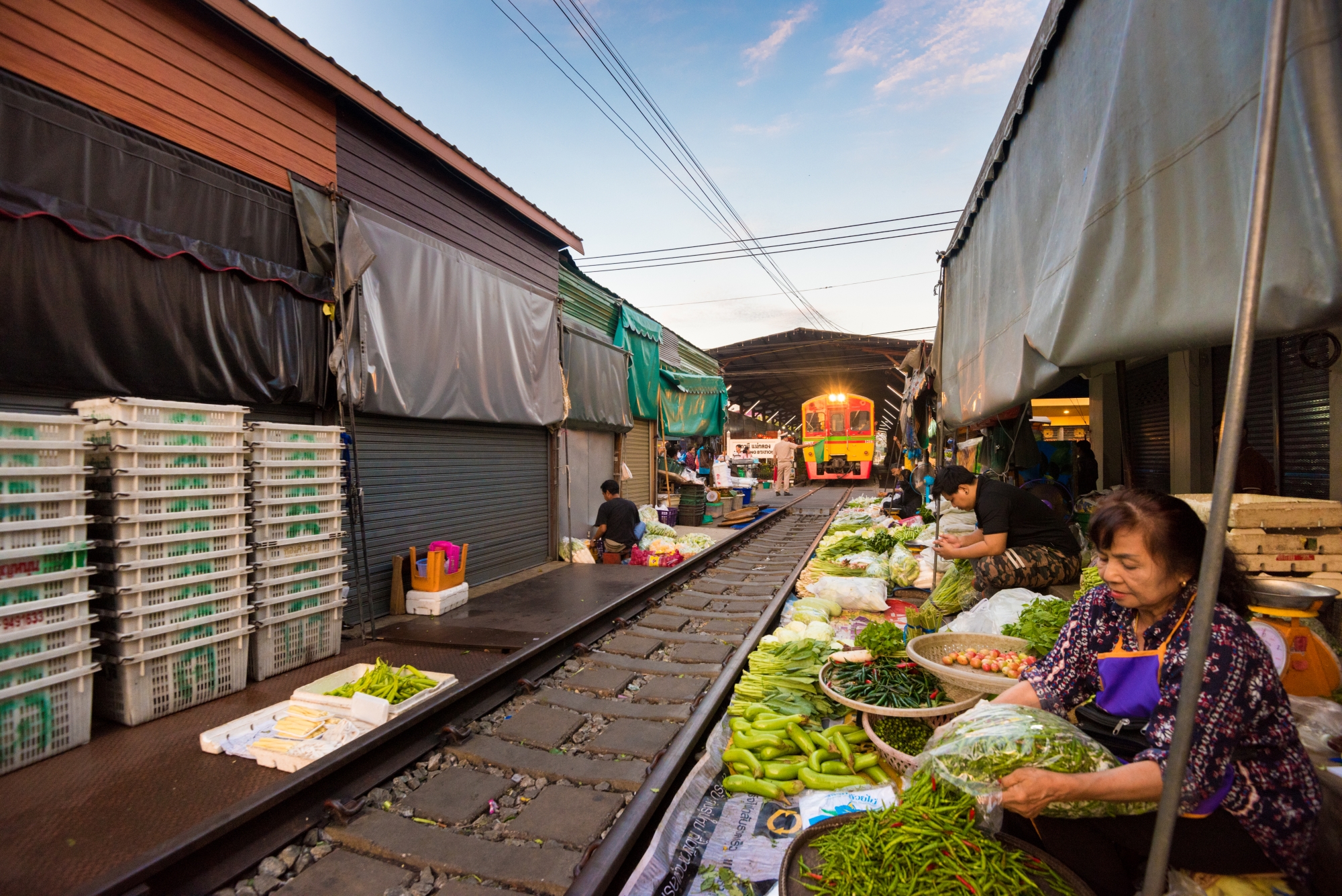7 ที่เที่ยวสมุทรสงคราม 2565 เดินชิวเที่ยวตลาดน้ำ พร้อมนมัสการหลวงพ่อบ้านแหลม 7 ที่เที่ยวสมุทรสงคราม 2565 เดินชิวเที่ยวตลาดน้ำ พร้อมนมัสการหลวงพ่อบ้านแหลม