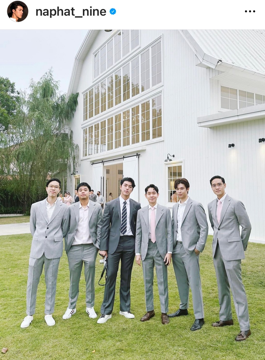 นาย ณภัทร ร่วมงานแต่ง ด้านแฟนๆ แห่แซวนึกว่าเป็นเจ้าบ่าว! นาย ณภัทร ร่วมงานแต่ง ด้านแฟนๆ แห่แซวนึกว่าเป็นเจ้าบ่าว!
