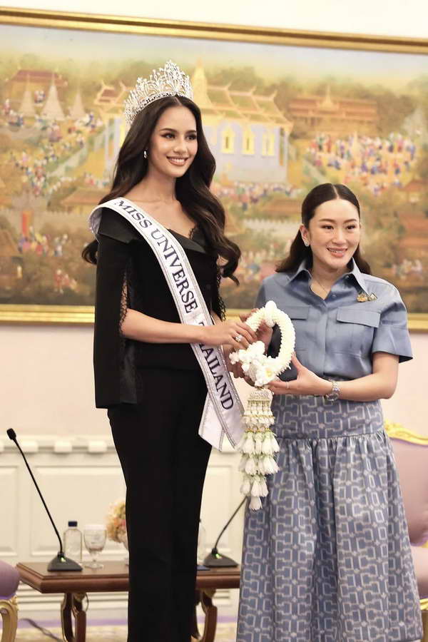 นายกฯแพทองธาร ยินดี โอปอล สุชาตา คว้ารอง3 Miss Universe 2024 สร้างชื่อให้ประเทศ นายกฯแพทองธาร ยินดี โอปอล สุชาตา คว้ารอง3 Miss Universe 2024 สร้างชื่อให้ประเทศ