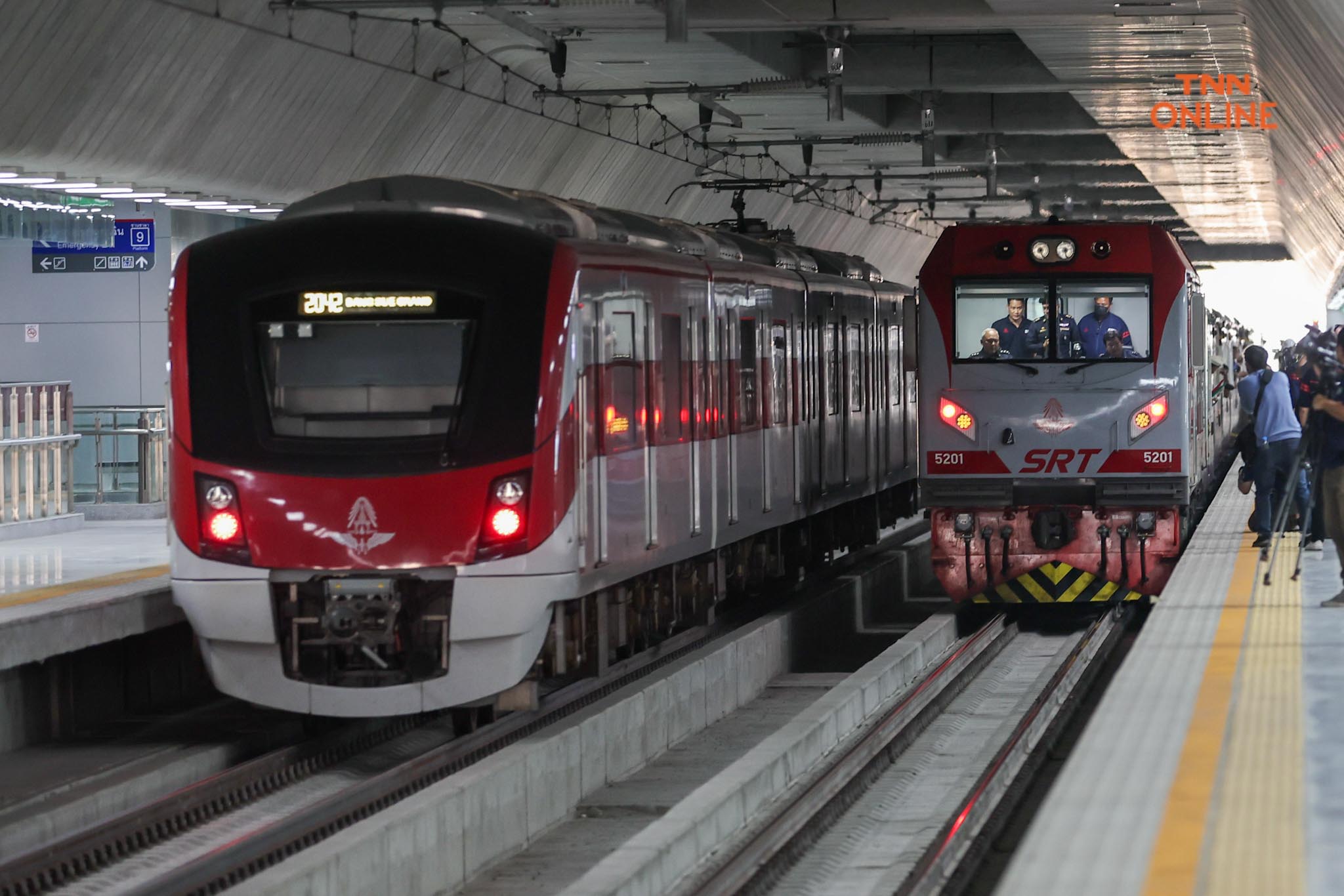 เปิดให้บริการวันแรก รถไฟทางไกลมายังสถานีกลางกรุงเทพอภิวัฒน์