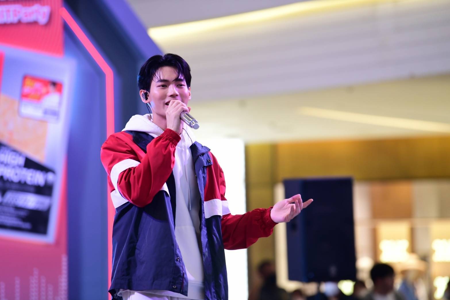 กรี๊ดสนั่น... 'CP FI-IT x JOOX' ครีเอท Playlist สุดฮิต! ชวนเปิดฟลอร์กับ 'เบเบ้-ธัญย์ชนก - วิน-เมธวิน' พรีเซนเตอร์สายเฮลตี้ สู่ปาร์ตี้ที่ฟิตที่สุดในไทย กรี๊ดสนั่น... 'CP FI-IT x JOOX' ครีเอท Playlist สุดฮิต! ชวนเปิดฟลอร์กับ 'เบเบ้-ธัญย์ชนก - วิน-เมธวิน' พรีเซนเตอร์สายเฮลตี้ สู่ปาร์ตี้ที่ฟิตที่สุดในไทย