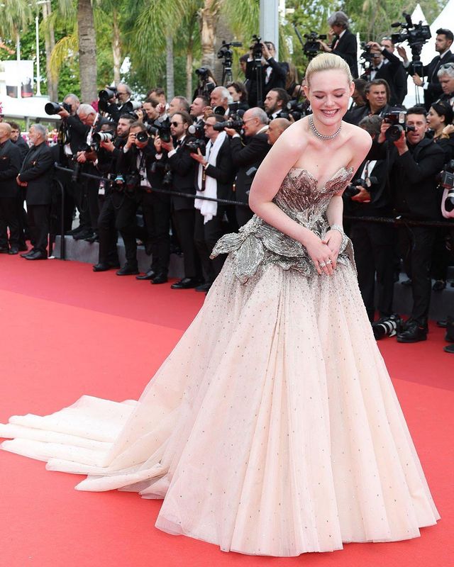 'ชมพู่ อารยา - ฟ่านปิงปิง'!! นำโผ Best Dress เมืองคานส์วันแรกของ Vogue Singapore 'ชมพู่ อารยา - ฟ่านปิงปิง'!! นำโผ Best Dress เมืองคานส์วันแรกของ Vogue Singapore