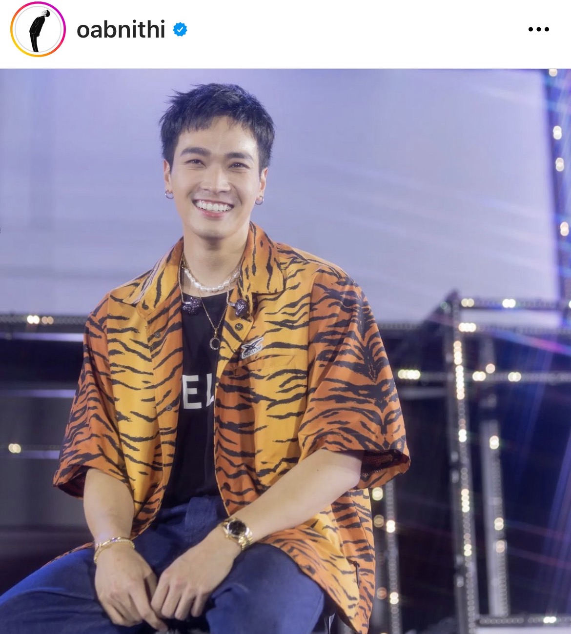 โอบนิธิ ใจหาย!! นาดาวบางกอก จะอยู่ในความทรงจำ... โอบนิธิ ใจหาย!! นาดาวบางกอก จะอยู่ในความทรงจำ...