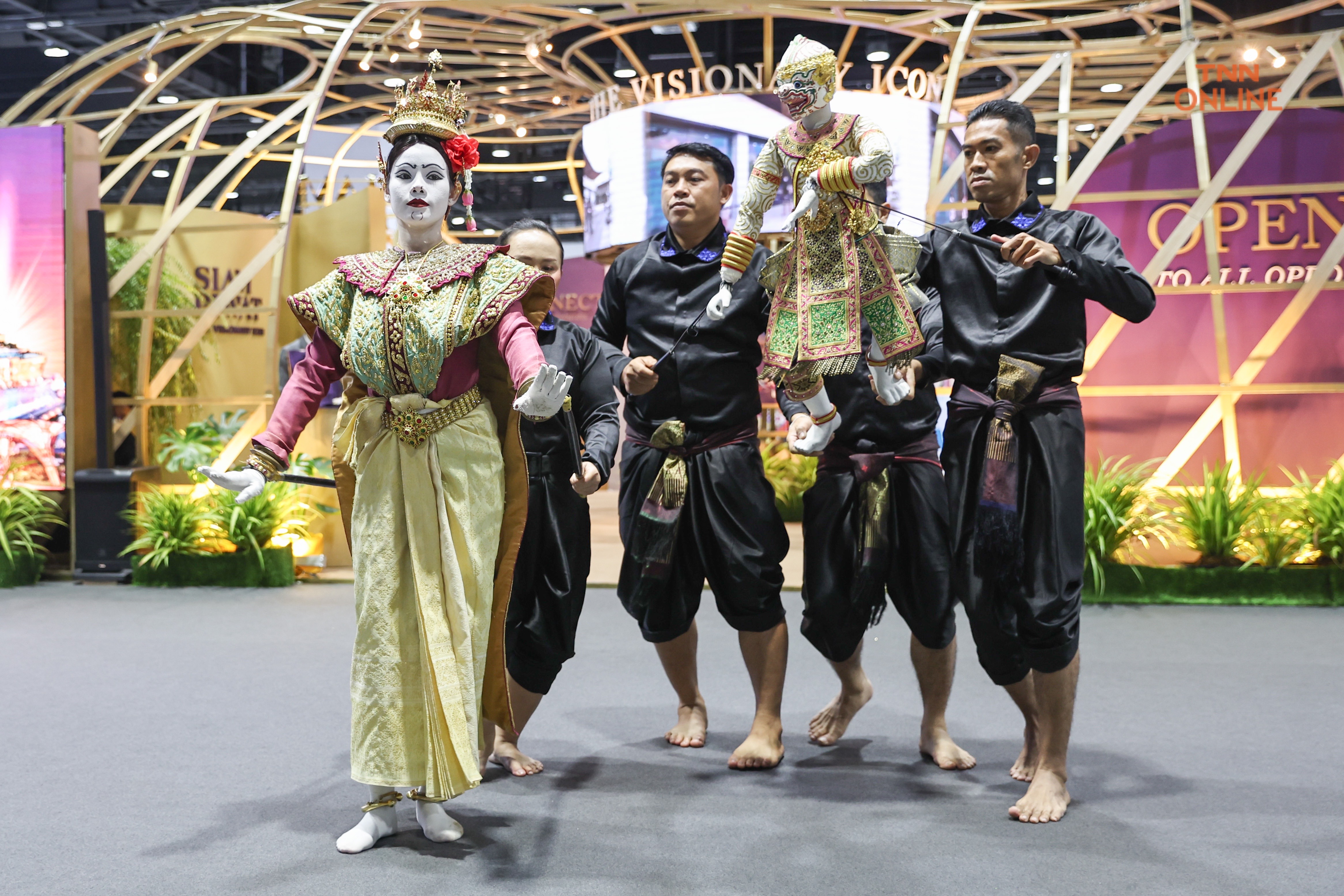 การแสดงชุด “หนุมานจับนางเบญจกาย” โชว์สื่อในงานประชุม APEC 2022