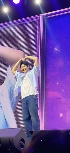 'หัวหน้าฮง' ฟีเวอร์อีกครั้ง!! ประมวลภาพสนุกซึ้ง ‘คิมซอนโฮ’ จัดแฟนมีตครั้งแรกในไทย 'หัวหน้าฮง' ฟีเวอร์อีกครั้ง!! ประมวลภาพสนุกซึ้ง ‘คิมซอนโฮ’ จัดแฟนมีตครั้งแรกในไทย