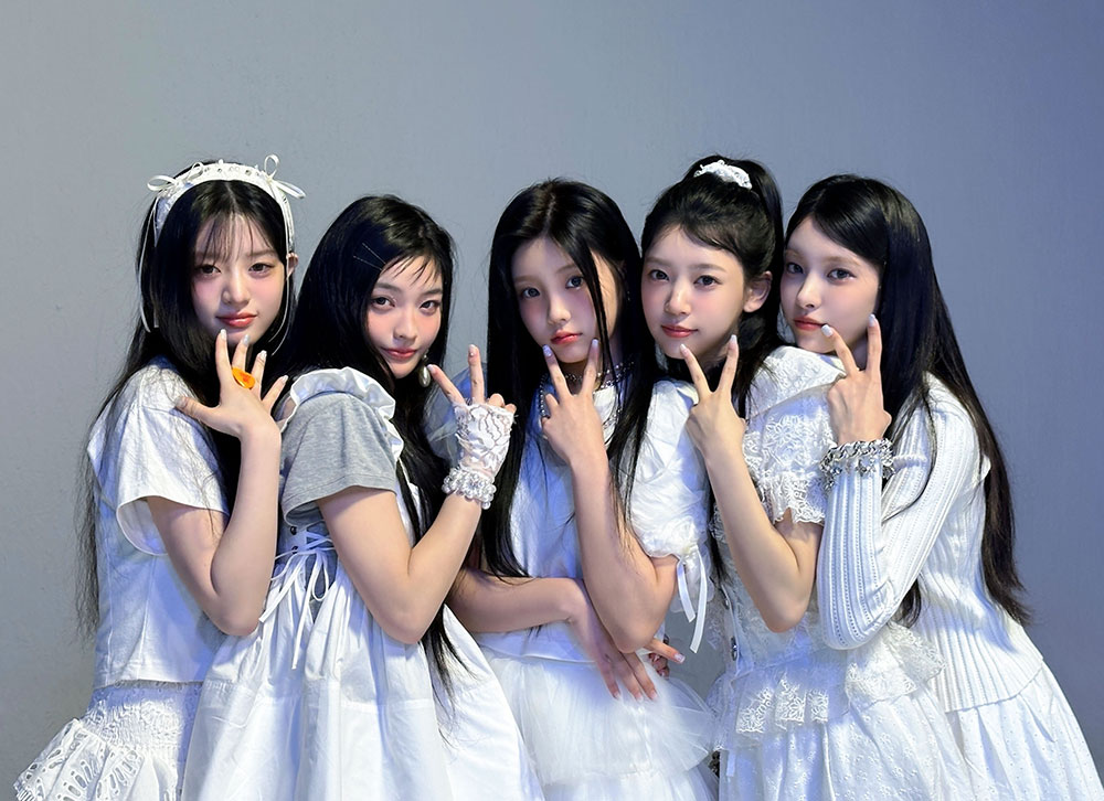 ทำความรู้จัก วง ILLIT เกิร์ลกรุ๊ปน้องใหม่มาแรง ติดชาร์ต Billboard Global 200 จากเพลงเดบิวต์ ทำความรู้จัก วง ILLIT เกิร์ลกรุ๊ปน้องใหม่มาแรง ติดชาร์ต Billboard Global 200 จากเพลงเดบิวต์