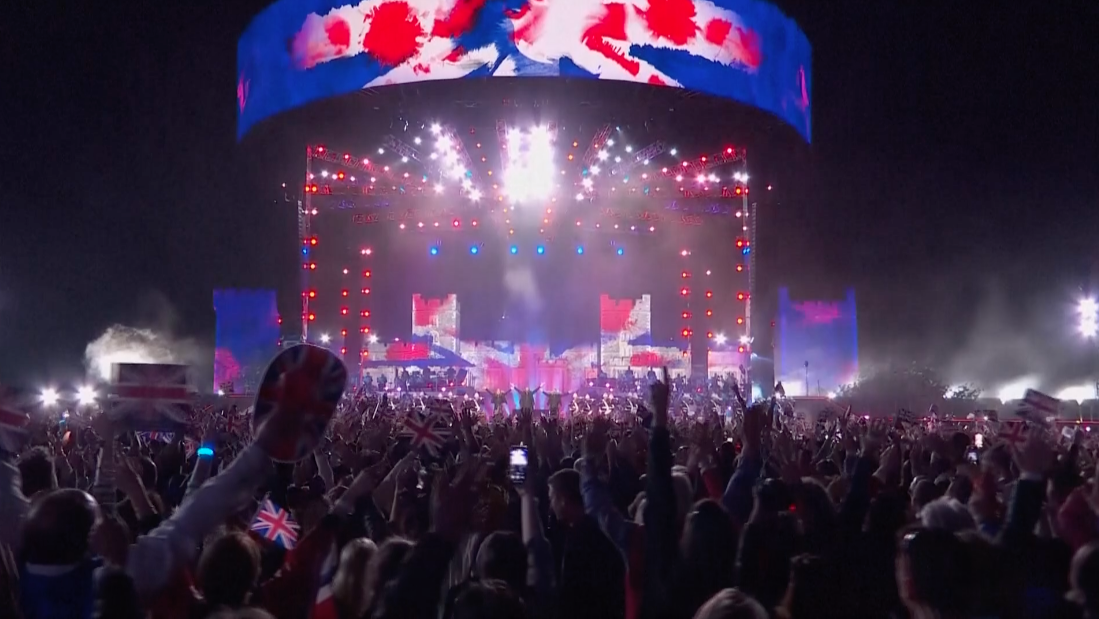 เปิดภาพ 'เคที่ เพอร์รี่ - Take That’!! นำทัพศิลปินขึ้นคอนเสิร์ตฉลองพิธีบรมราชาภิเษก ‘คิงชาร์ลส์’ เปิดภาพ 'เคที่ เพอร์รี่ - Take That’!! นำทัพศิลปินขึ้นคอนเสิร์ตฉลองพิธีบรมราชาภิเษก ‘คิงชาร์ลส์’