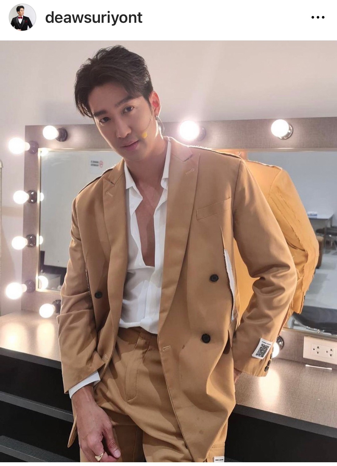 เดี่ยว สุริยนต์ โพสต์เตือนกลุ่มมิจฉาชีพ หลังถูกนำชื่อและรูปไปแอบอ้าง เดี่ยว สุริยนต์ โพสต์เตือนกลุ่มมิจฉาชีพ หลังถูกนำชื่อและรูปไปแอบอ้าง