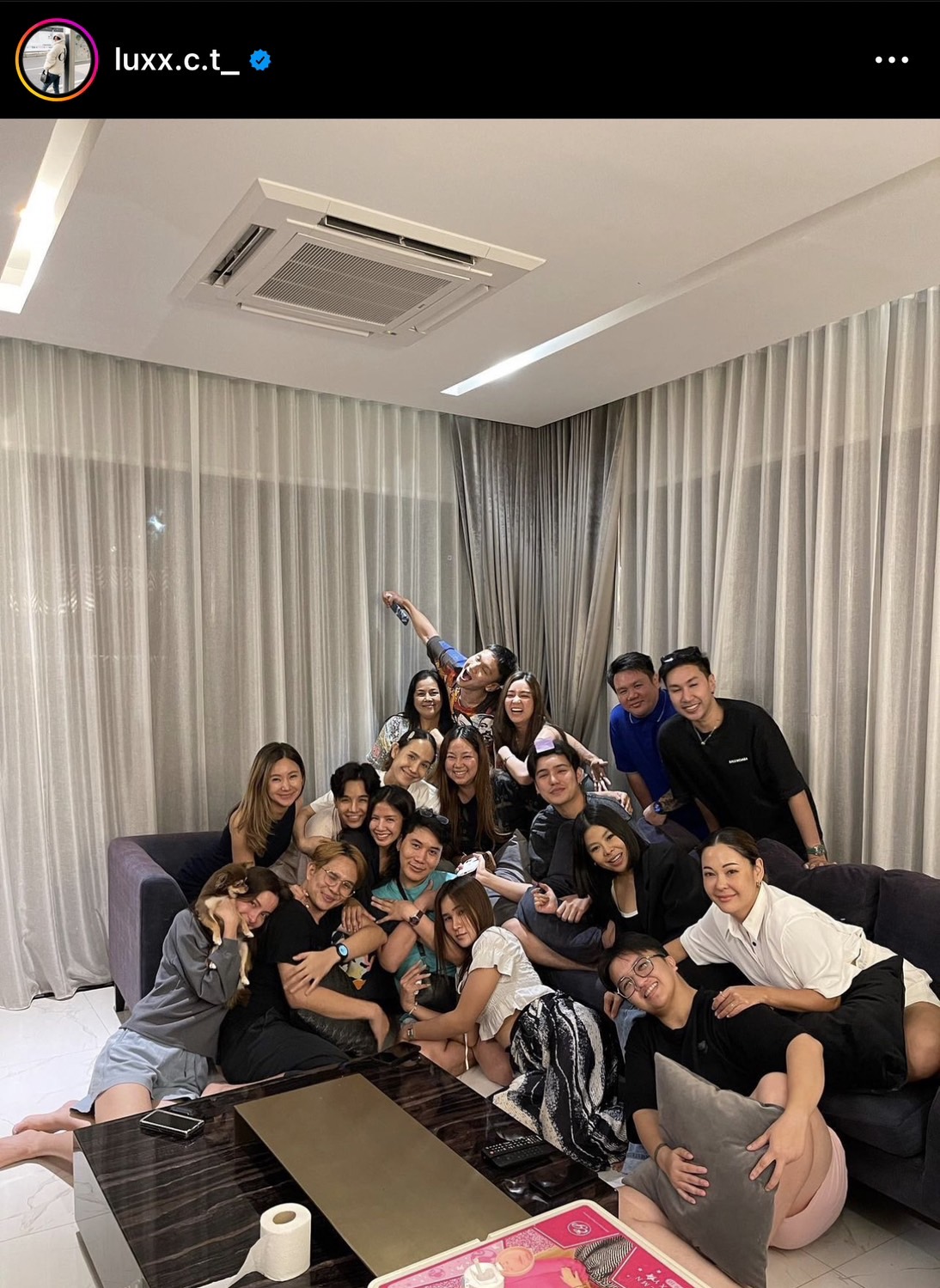 ขอบคุณนะ ลุกซ์ ชาญวิทย์ โพสต์ความในใจ...เพื่อน คือคนที่ทำให้ผ่านช่วงเวลาเจ็บปวดไปได้ 