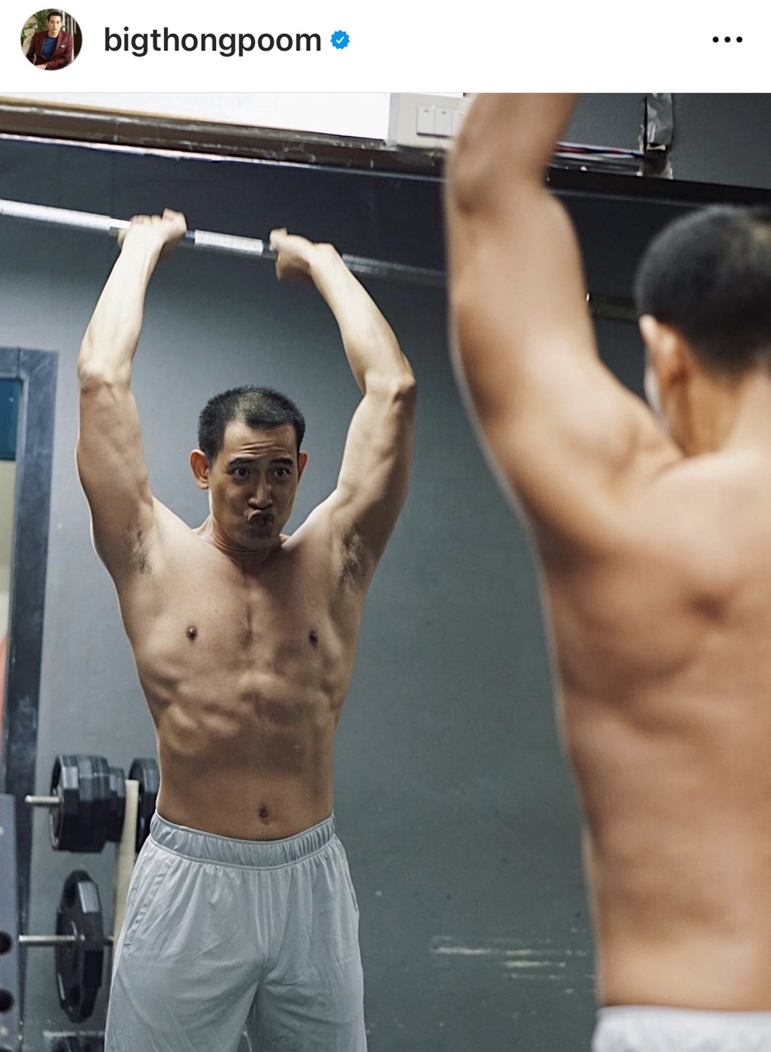 ส่องพระเอกกล้ามโต!! บิ๊ก ทองภูมิ แจงสาเหตุไม่ลงภาพถอดเสื้อ เพราะถูกคุกคาม และเคยโดนขอซื้อบริการ ส่องพระเอกกล้ามโต!! บิ๊ก ทองภูมิ แจงสาเหตุไม่ลงภาพถอดเสื้อ เพราะถูกคุกคาม และเคยโดนขอซื้อบริการ