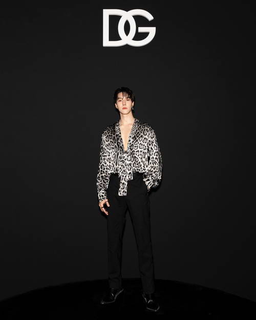 วิน-นานิ-เจมีไนน์-โฟร์ท บินลัดฟ้าชมงานแฟชั่นระดับโลก Milan Fashion Week วิน-นานิ-เจมีไนน์-โฟร์ท บินลัดฟ้าชมงานแฟชั่นระดับโลก Milan Fashion Week