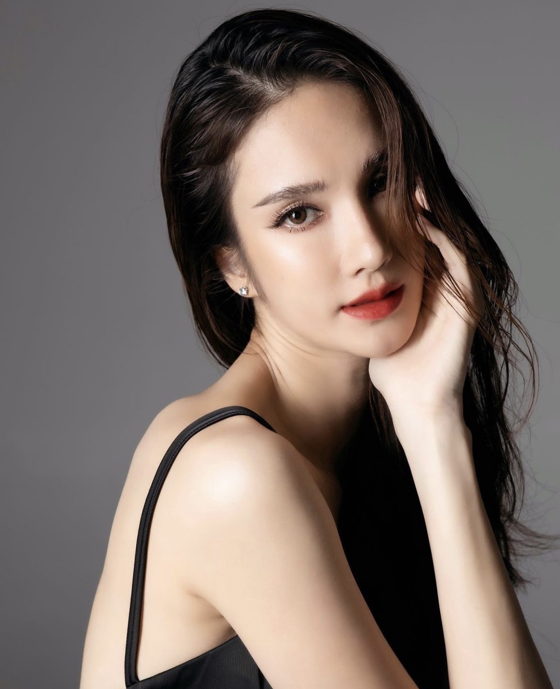เนย ปภาดา ประกาศข่าวดีวันวาเลนไทน์ ตั้งครรภ์ลูกคนแรกแล้ว!! เนย ปภาดา ประกาศข่าวดีวันวาเลนไทน์ ตั้งครรภ์ลูกคนแรกแล้ว!!