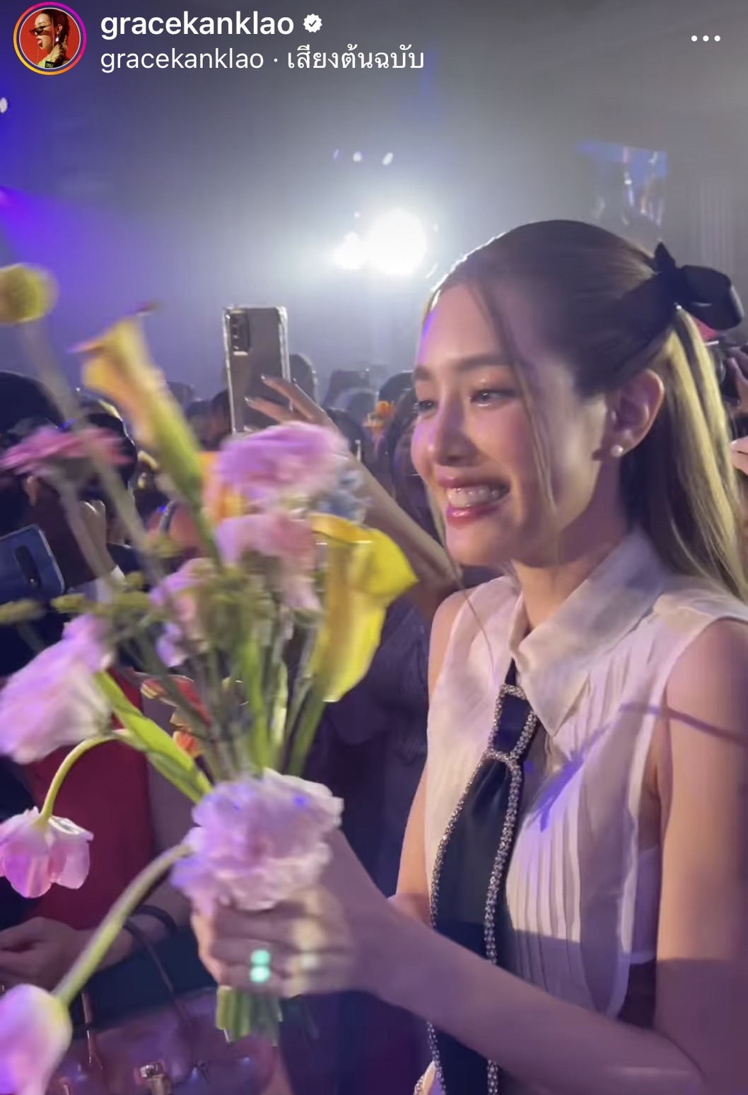 เกรซ กาญจน์เกล้า คว้าช่อดอกไม้งานแต่ง แพนเค้ก-พี่หมี ลุ้นเป็นว่าที่เจ้าสาวคนต่อไป...
