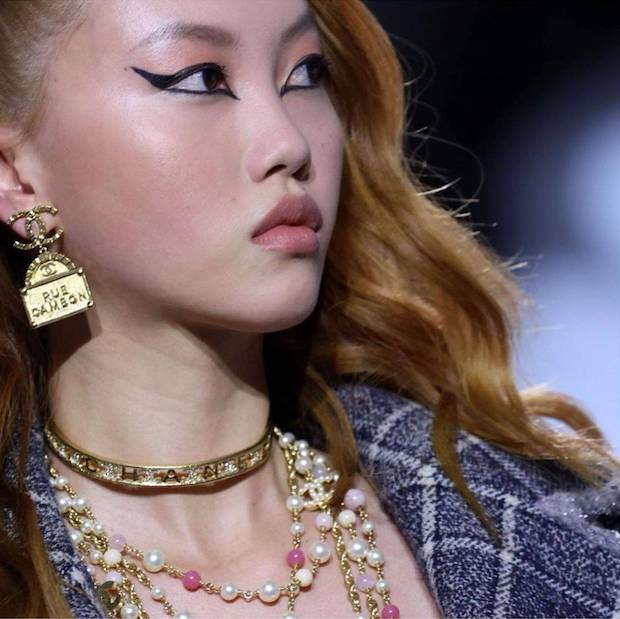 ปังต่อเนื่องระดับโลก!! ‘แจน ใบบุญ’ เดินสับสวยเฉี่ยวบนแคทวอล์ก CHANEL อีกครั้ง (มีคลิป)
