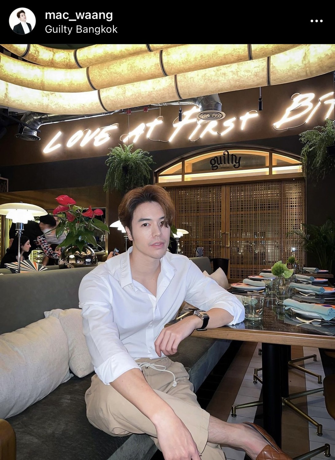 ชีวิตคอมพลีทขั้นสุด! แม็ค วีรคณิศร์ เป็นปลื้ม มาร์ค ต้วน ไปทานอาหารที่ร้าน ชีวิตคอมพลีทขั้นสุด! แม็ค วีรคณิศร์ เป็นปลื้ม มาร์ค ต้วน ไปทานอาหารที่ร้าน
