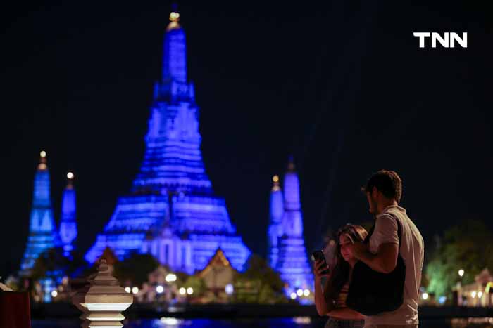 เนรมิตพระปรางค์วัดอรุณฯ เป็นสีฟ้า ระลึกถึงวันเด็กสากล ย้ำจุดยืนในการสร้างสิทธิและอนาคตของเด็ก