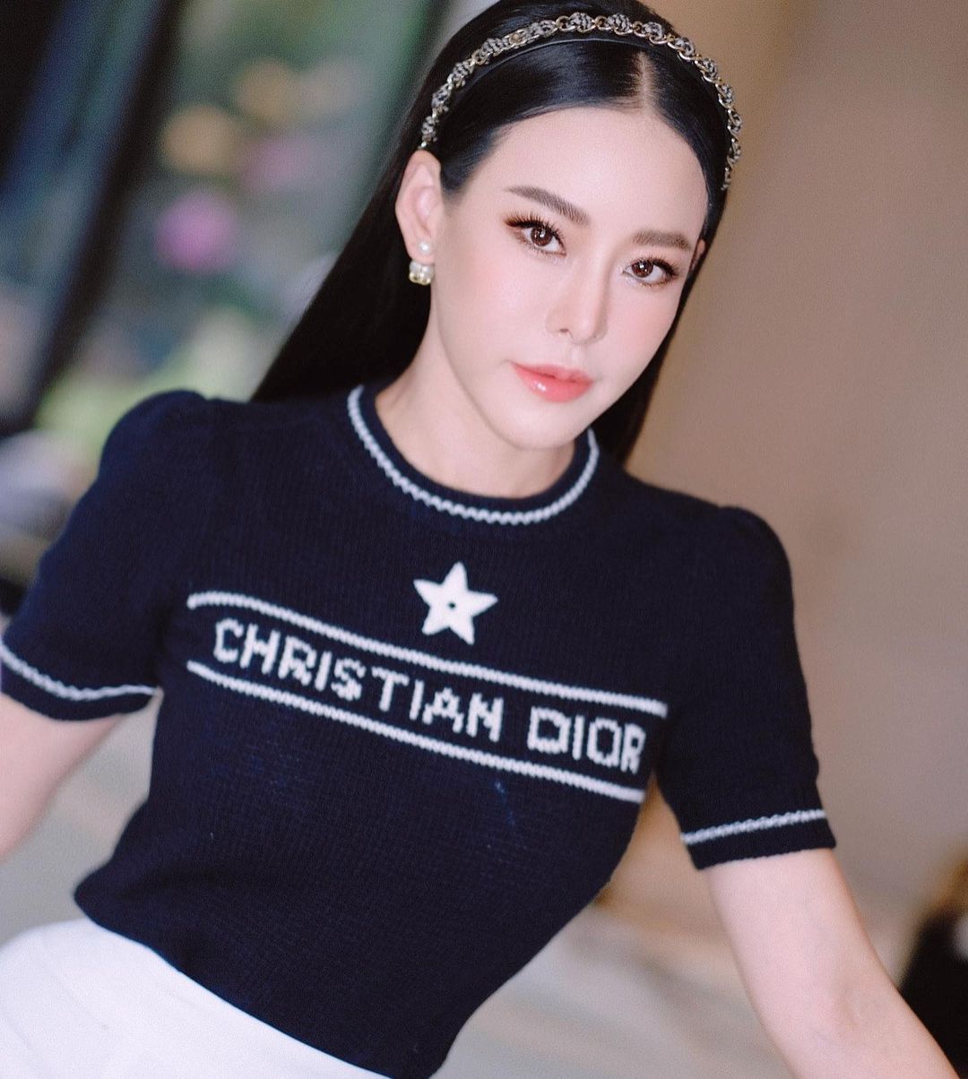 แนน น้องสาว หนิง ปณิตา เคลื่อนไหวปรบมือรัวแชร์คำพูด ธัญญ่า เตือนมือที่สาม 