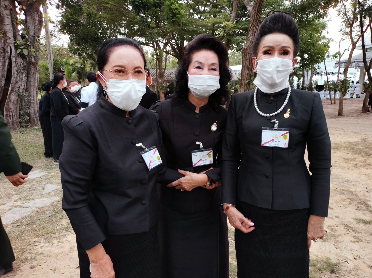 ประมวลภาพ งานพระราชทานเพลิงศพ สรพงศ์ ชาตรี