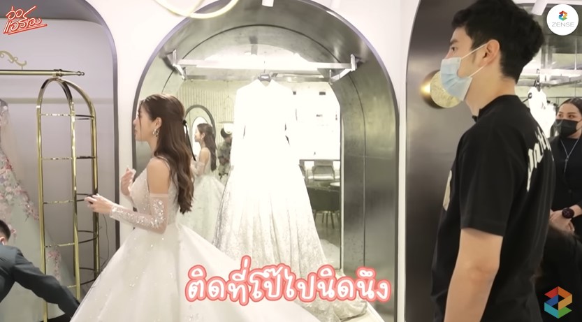 ส่องออร่าว่าที่บ่าว-สาว แอร์-ไอซ์ ควงคู่ลองชุดแต่งงาน ปังทุกลุค!