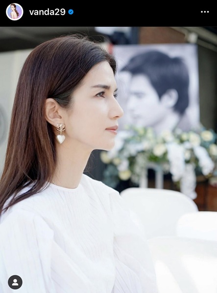 โบว์ แวนด้า และน้องมะลิ ทำบุญ 6 ปี การจากไปของ “ปอ ทฤษฎี”