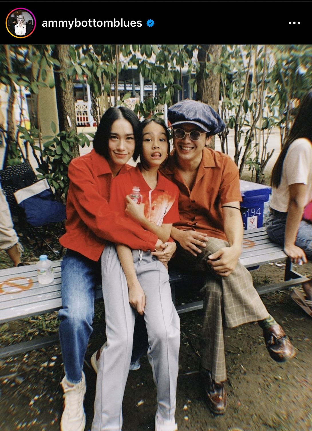 โมเมนต์ความสุข แอมมี่ the bottom blue ร่วมเฟรม ไอด้า ไอรดา หลังเชียร์ลูกสาวในงานกีฬาสีโรงเรียน