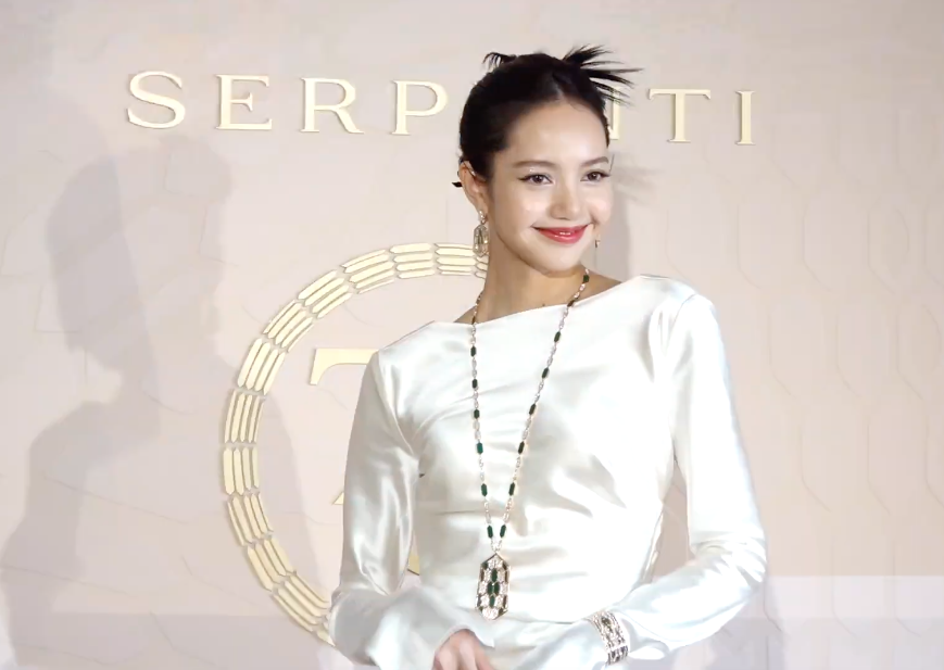 ยิ้มสยามสาดออร่า!! ‘ลิซ่า BLACKPINK’ สวยครองเทรนด์โลกในอีเวนต์ Bvlgari กรุงโซล ยิ้มสยามสาดออร่า!! ‘ลิซ่า BLACKPINK’ สวยครองเทรนด์โลกในอีเวนต์ Bvlgari กรุงโซล