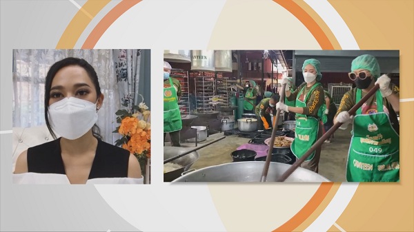 ทับทิม อัญรินทร์ จูงมือคุณแม่ ทําอาหารส่งให้ทีมแพทย์ (มีคลิป) ทับทิม อัญรินทร์ จูงมือคุณแม่ ทําอาหารส่งให้ทีมแพทย์ (มีคลิป)