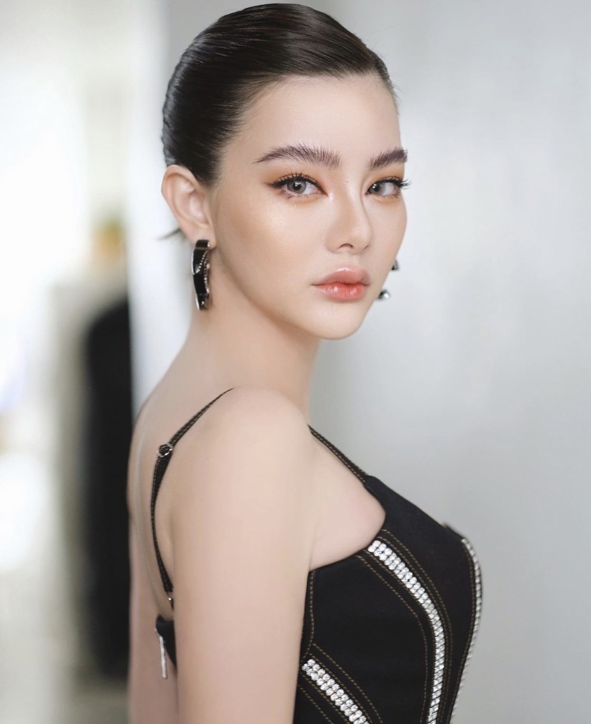 ดิว อริสรา เผยแพลนแต่งงานไว้ 2 ประเทศ บอกสาเหตุไม่ได้จัดที่ไทย ดิว อริสรา เผยแพลนแต่งงานไว้ 2 ประเทศ บอกสาเหตุไม่ได้จัดที่ไทย