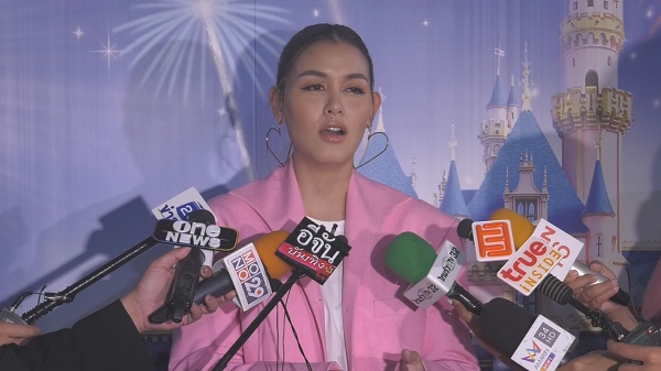 วิกกี้ สุนิสา ตัวหนึบติดสามียันไม่มี ซุกกิ๊ก แน่นอน ถ้ามีต้อง “เก่งเกิ้น”??   (มีคลิป)