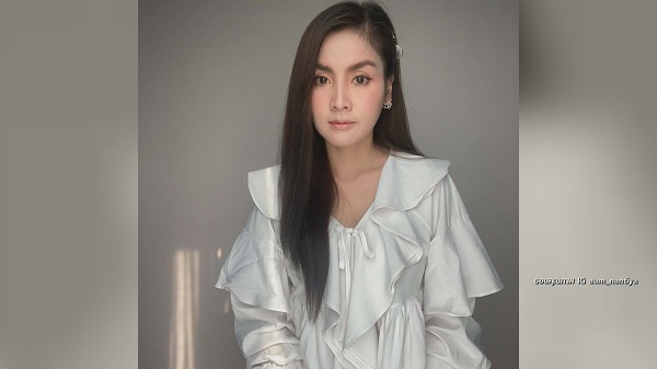 “อั้ม นันทิยา” ทำเพลงในค่าย “เจเน็ต เขียว” (มีคลิป) “อั้ม นันทิยา” ทำเพลงในค่าย “เจเน็ต เขียว” (มีคลิป)