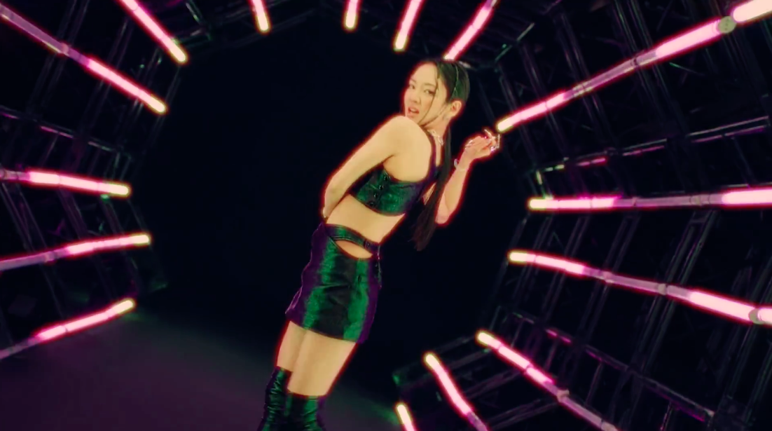 'PARTY' สุดจัด!! ฟังเพลงใหม่ ‘พิมรี่พาย’ ปะทะ ‘ฮโยยอน Girls’ Genration’ 'PARTY' สุดจัด!! ฟังเพลงใหม่ ‘พิมรี่พาย’ ปะทะ ‘ฮโยยอน Girls’ Genration’
