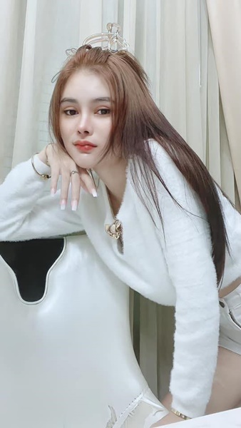 เอ๋ มิรา ขอบคุณนายห้างประจักษ์ชัย ให้ชีวิตใหม่หลังทำศัลยกรรม เอ๋ มิรา ขอบคุณนายห้างประจักษ์ชัย ให้ชีวิตใหม่หลังทำศัลยกรรม