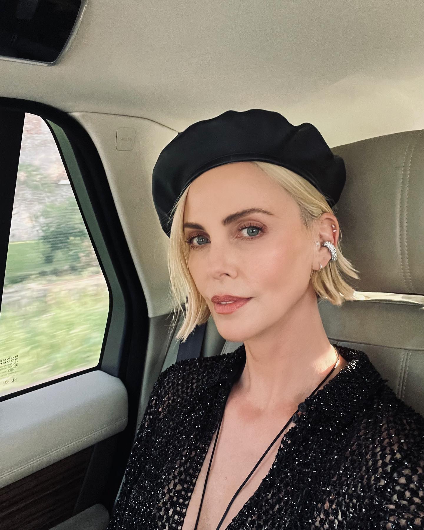 “Charlize Theron” เผยสาเหตุที่หน้าเปลี่ยน เป็นเพราะ แก่ ไม่ได้ดึงหน้า “Charlize Theron” เผยสาเหตุที่หน้าเปลี่ยน เป็นเพราะ แก่ ไม่ได้ดึงหน้า