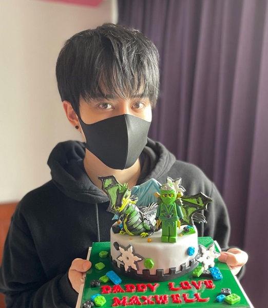 ไมค์ พิรัชต์ จัดเต็มวันเกิด แม็กซ์เวลล์ บริจาค 3 มูลนิธิ พร้อมของขวัญ 300,000 บาท!!