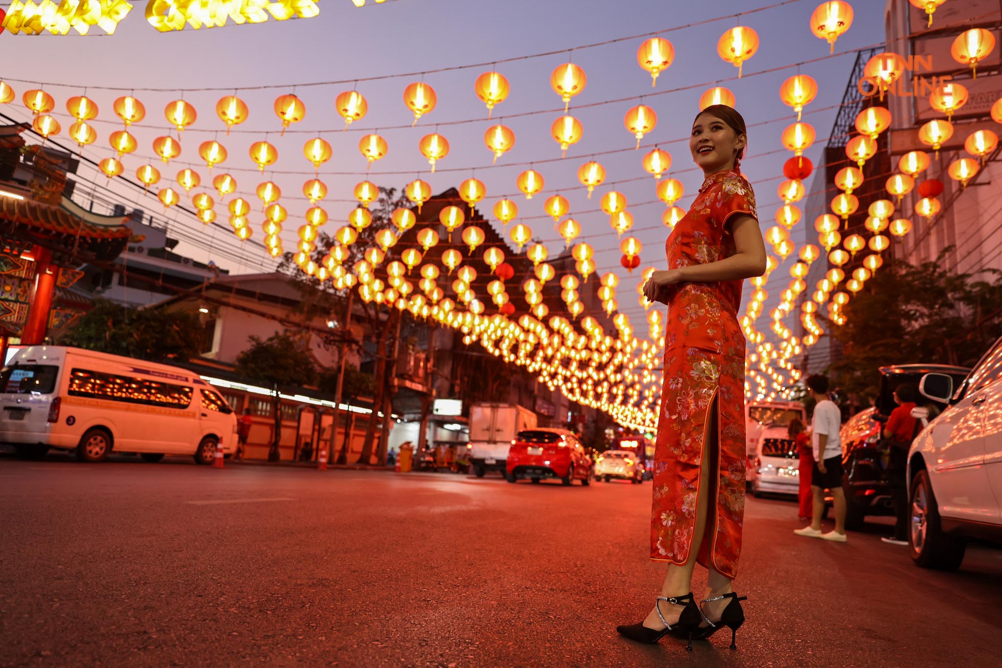 เปิดไฟถนนเยาวราช แต่งแต้มสีสันรับปีใหม่จีน