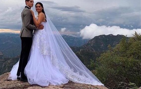 เฉลยแล้ว! ภาพ Miss Universe 2020 ถูกขุดเคยสวมชุดแต่งงาน