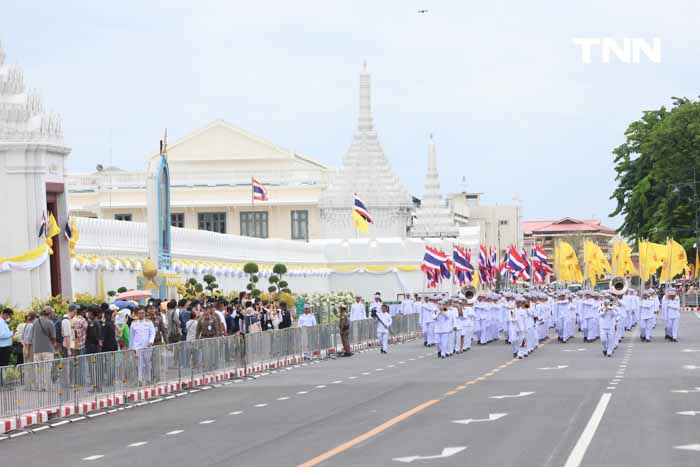กทม.เชิญคนโทน้ำศักดิ์สิทธิ์ เฉลิมพระเกียรติ 72 พรรษา พระบาทสมเด็จพระเจ้าอยู่หัว กทม.เชิญคนโทน้ำศักดิ์สิทธิ์ เฉลิมพระเกียรติ 72 พรรษา พระบาทสมเด็จพระเจ้าอยู่หัว