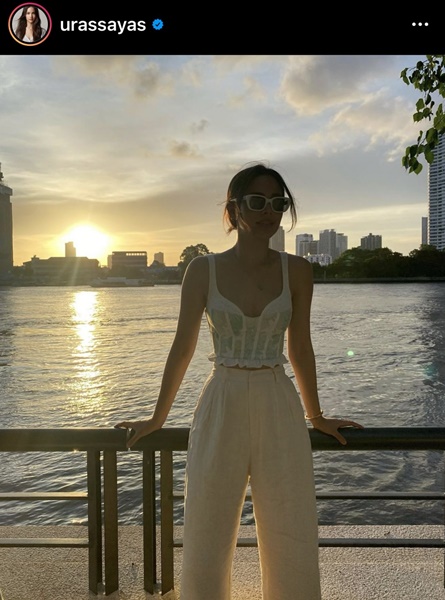 ญาญ่า ทำใจสั่น!! โพสต์ภาพสุุดเซ็กซี่ นอนชิลริมทะเล