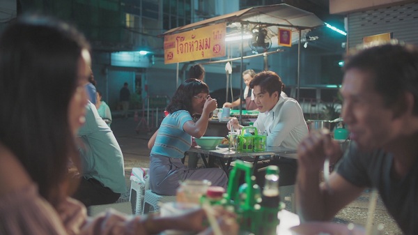 ซีรีส์ Let's Eat รักล้นพุง พร้อมลงจอคืนนี้ตอนแรก (มีคลิป) ซีรีส์ Let's Eat รักล้นพุง พร้อมลงจอคืนนี้ตอนแรก (มีคลิป)