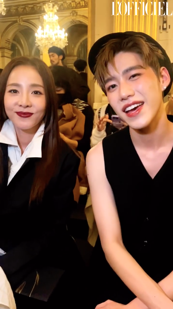 ‘พีพี กฤษฏ์ - ซานดาร่า ปาร์ค’!! กระทบไหล่ร่วมชมแฟชั่นโชว์แบรนด์หรูที่ปารีส (มีคลิป) ‘พีพี กฤษฏ์ - ซานดาร่า ปาร์ค’!! กระทบไหล่ร่วมชมแฟชั่นโชว์แบรนด์หรูที่ปารีส (มีคลิป)