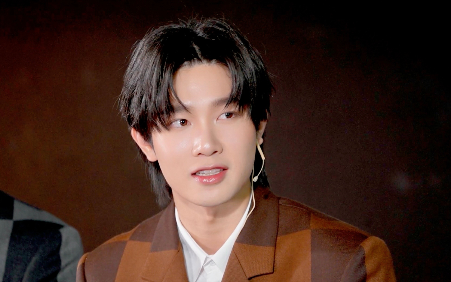 ติวเตอร์-ยิม โดนบูลลี่ติดสำเนียงเหนือ จนเกือบถอดใจลาวงการ ติวเตอร์-ยิม โดนบูลลี่ติดสำเนียงเหนือ จนเกือบถอดใจลาวงการ