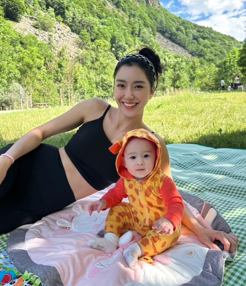 ส่องความน่ารัก “น้องเลอา”ลูกสาวแม่ไอซ์ ครบ 6 เดือนคิวท์สุดๆ ส่องความน่ารัก “น้องเลอา”ลูกสาวแม่ไอซ์ ครบ 6 เดือนคิวท์สุดๆ