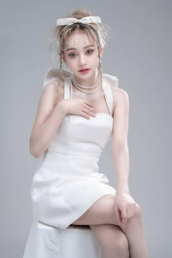 นุ่น ดำดง นางเอกลิเกดัง ไหว้ขอโทษแบรนด์ดัง หลังดราม่าดังแล้วเทงาน นุ่น ดำดง นางเอกลิเกดัง ไหว้ขอโทษแบรนด์ดัง หลังดราม่าดังแล้วเทงาน