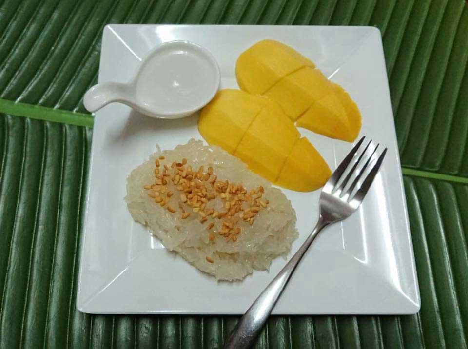 แจก 6 พิกัดร้าน - ราคา ข้าวเหนียมมะม่วง เจ้าดัง เจ้าเด็ด ตามรอย มิลลิ แจก 6 พิกัดร้าน - ราคา ข้าวเหนียมมะม่วง เจ้าดัง เจ้าเด็ด ตามรอย มิลลิ