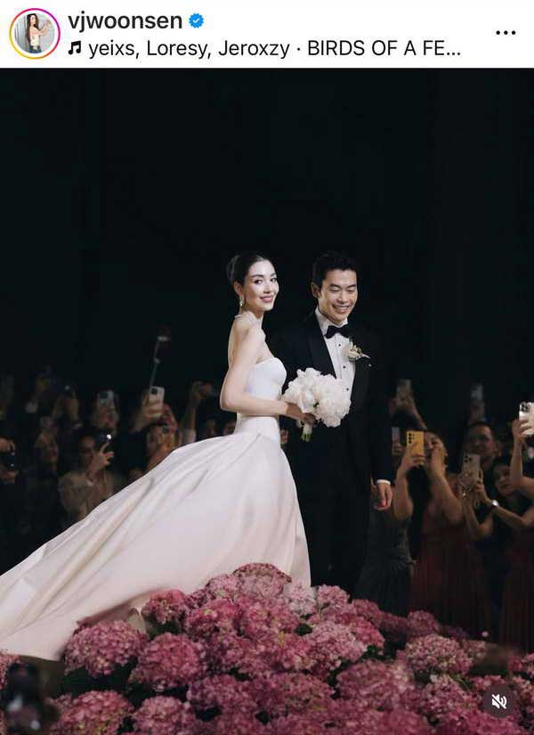 แอฟ ทักษอร เผยสาเหตุทำพลาดร่วมงานแต่ง วุ้นเส้น-ไฮโซนิกม์ ทั้งที่รับปากไว้แล้ว แอฟ ทักษอร เผยสาเหตุทำพลาดร่วมงานแต่ง วุ้นเส้น-ไฮโซนิกม์ ทั้งที่รับปากไว้แล้ว