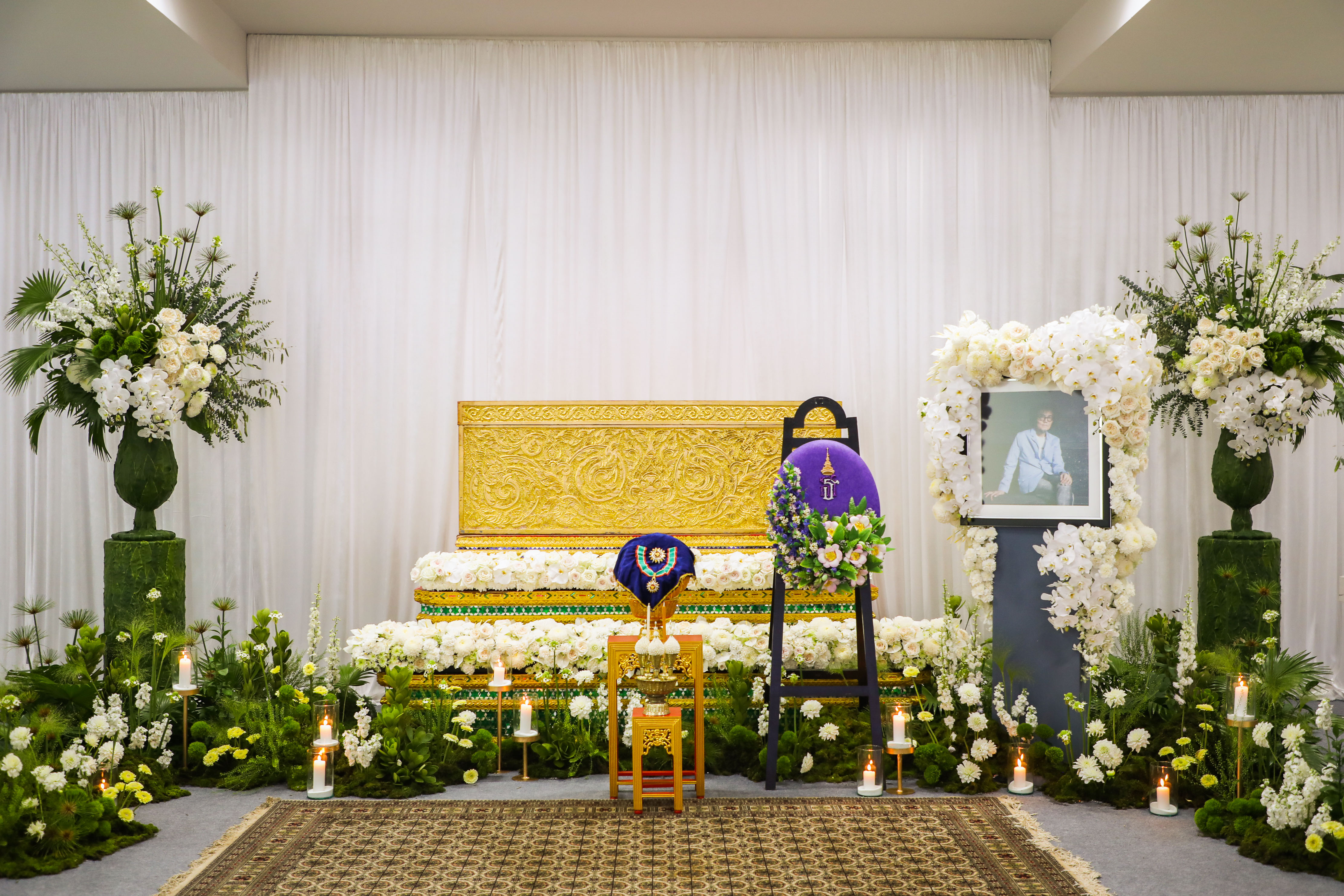 ครอบครัวและคนใกล้ชิด ร่วมพิธีศพอาลัย เพชร โอสถานุเคราะห์